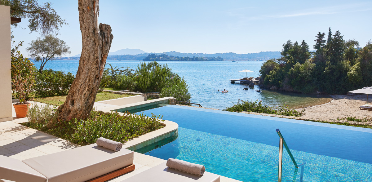 12-summer-in-three-bedroom-beachfront-villa-private-pool