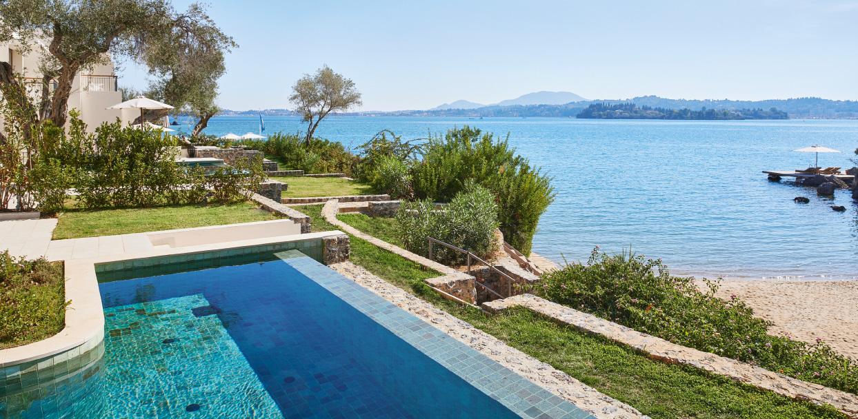 04-three-bedroom-beachfront-villa-private-pool-and-views-to-the-ionian