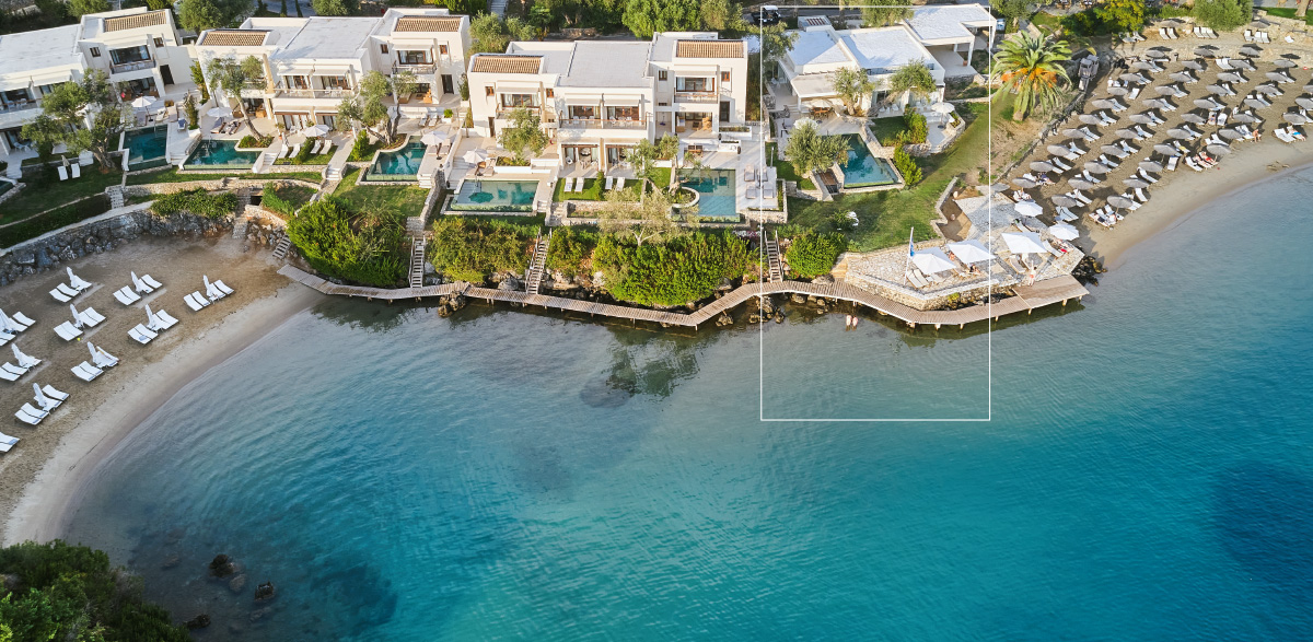 01-three-bedroom-villa-waterfront-private-pool-island-accommodation