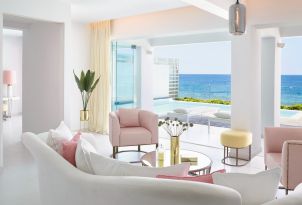 30-luxury-accommodation-homes-and-villas-grecotel