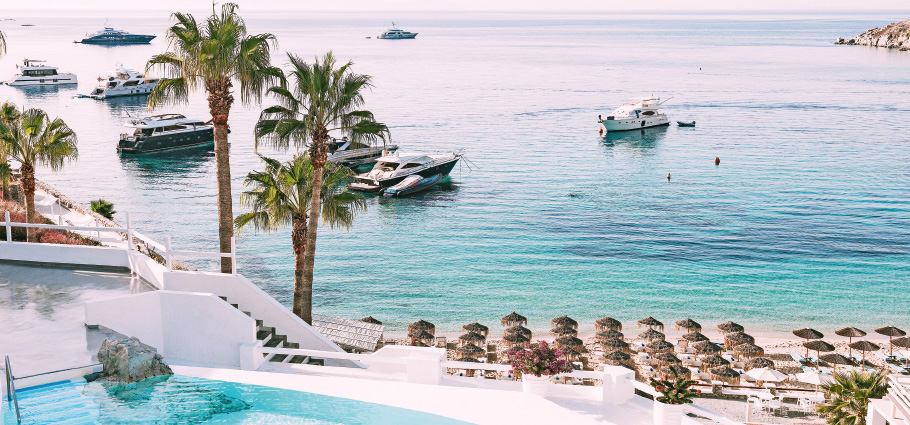 01-grecotel-private-yacht-charter
